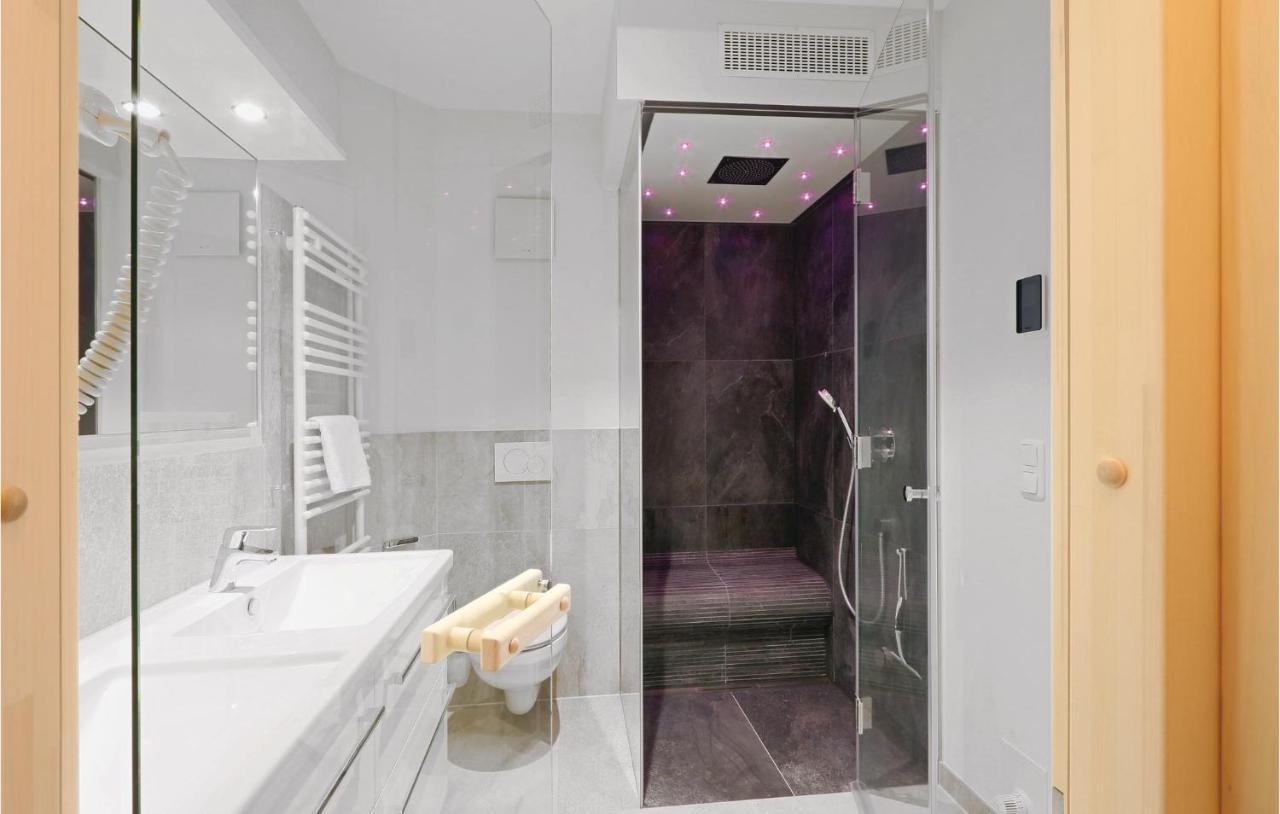 Duenenvilla Deluxe Lübeck Exteriör bild